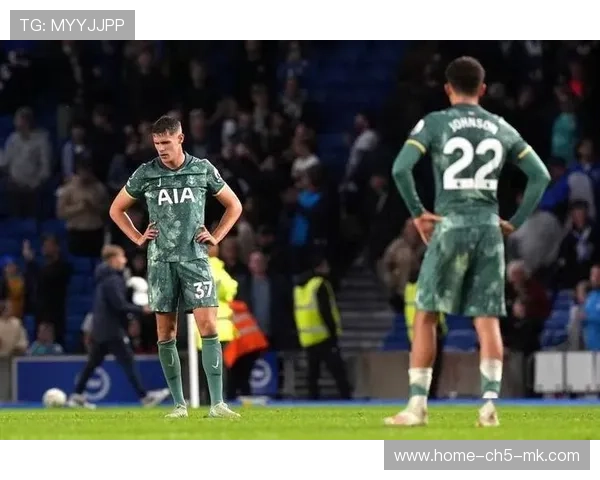 热刺主场再遭打击，弗兰克呼吁球迷助力逆境翻盘，热刺篮球场