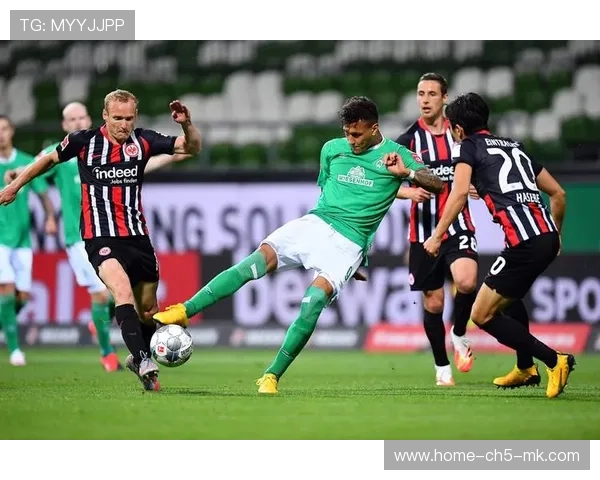 德甲不莱梅连续扩大宽度进攻,威胁源源不断