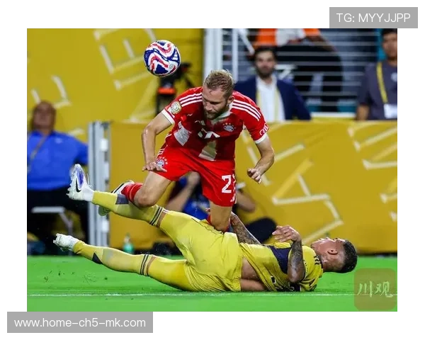 凯恩禁区抢点破门,拜仁慕尼黑门前太敏锐 凯恩禁区抢点破门,拜仁慕尼黑门前太敏锐