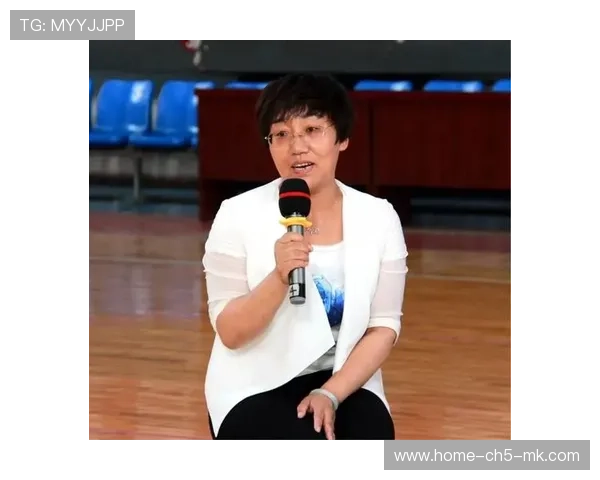 网球姑娘泪洒现场：感恩父母的成长之路